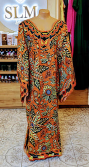 Robe en Super Brodée